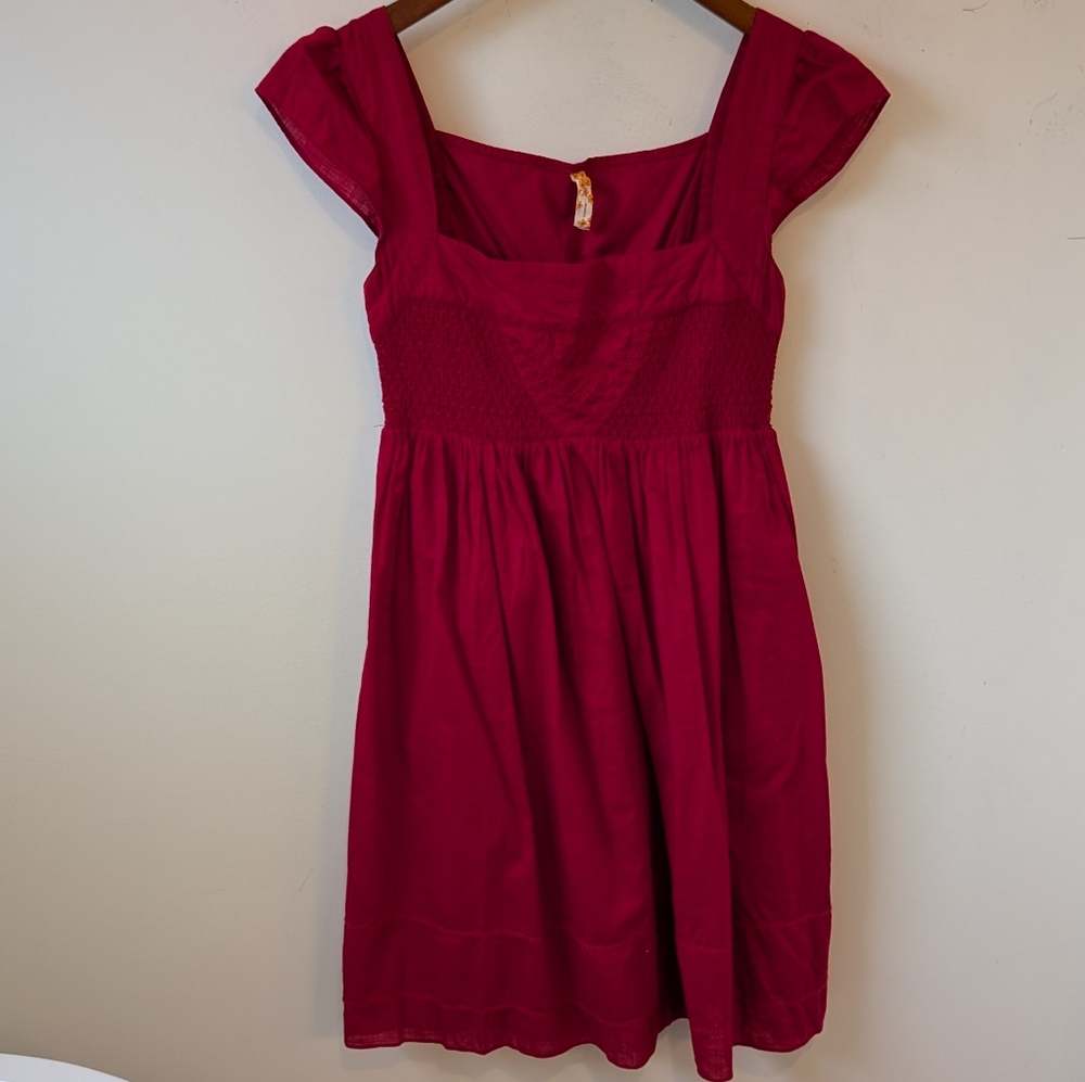 Anthropologie Maeve Women's Red Smocked Cotton Mini Dress Size 4